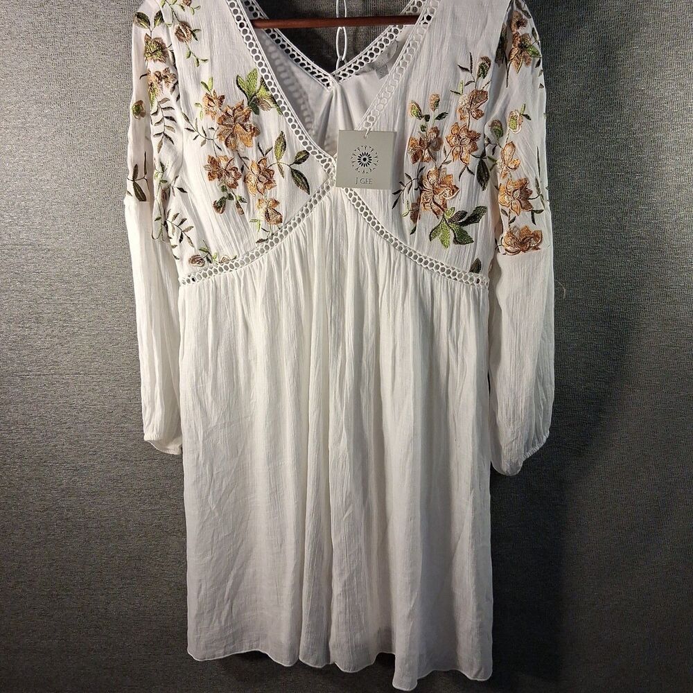 J. GEE White Floral Embroidered Long Sleeve Boho Cottagecore Mini Dress M